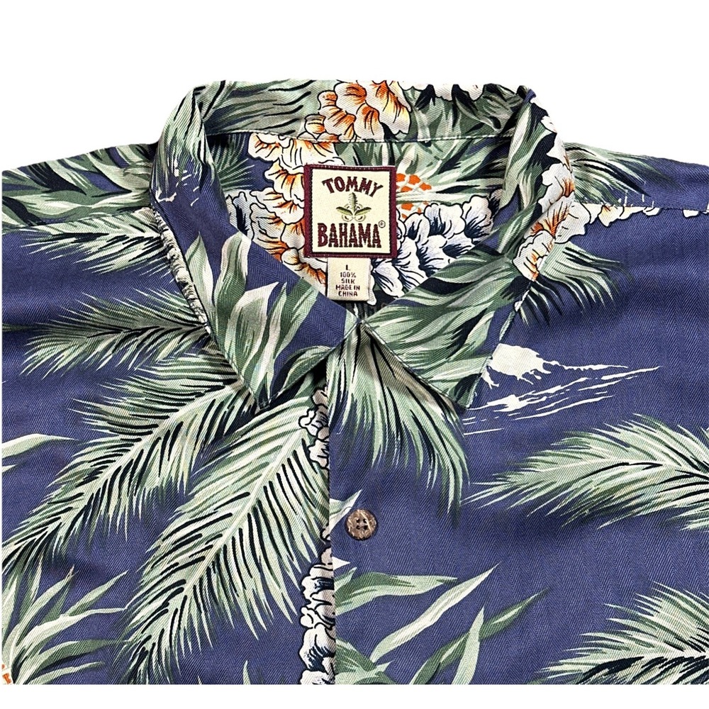 Tommy Bahama Shirt Mens Large Colorful Floral Tropical Casual Travel Vacation